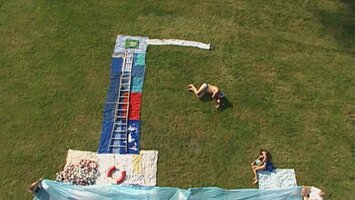 Sachgeschichte - Turmspringen im Liegen