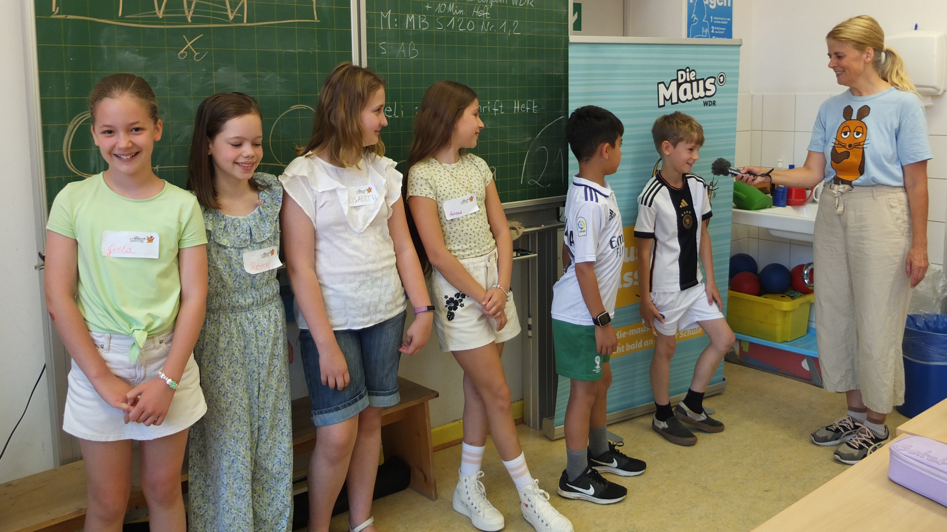 Kinder der 4b der Bielefelder Klosterschule als MausKlasse in Aktion