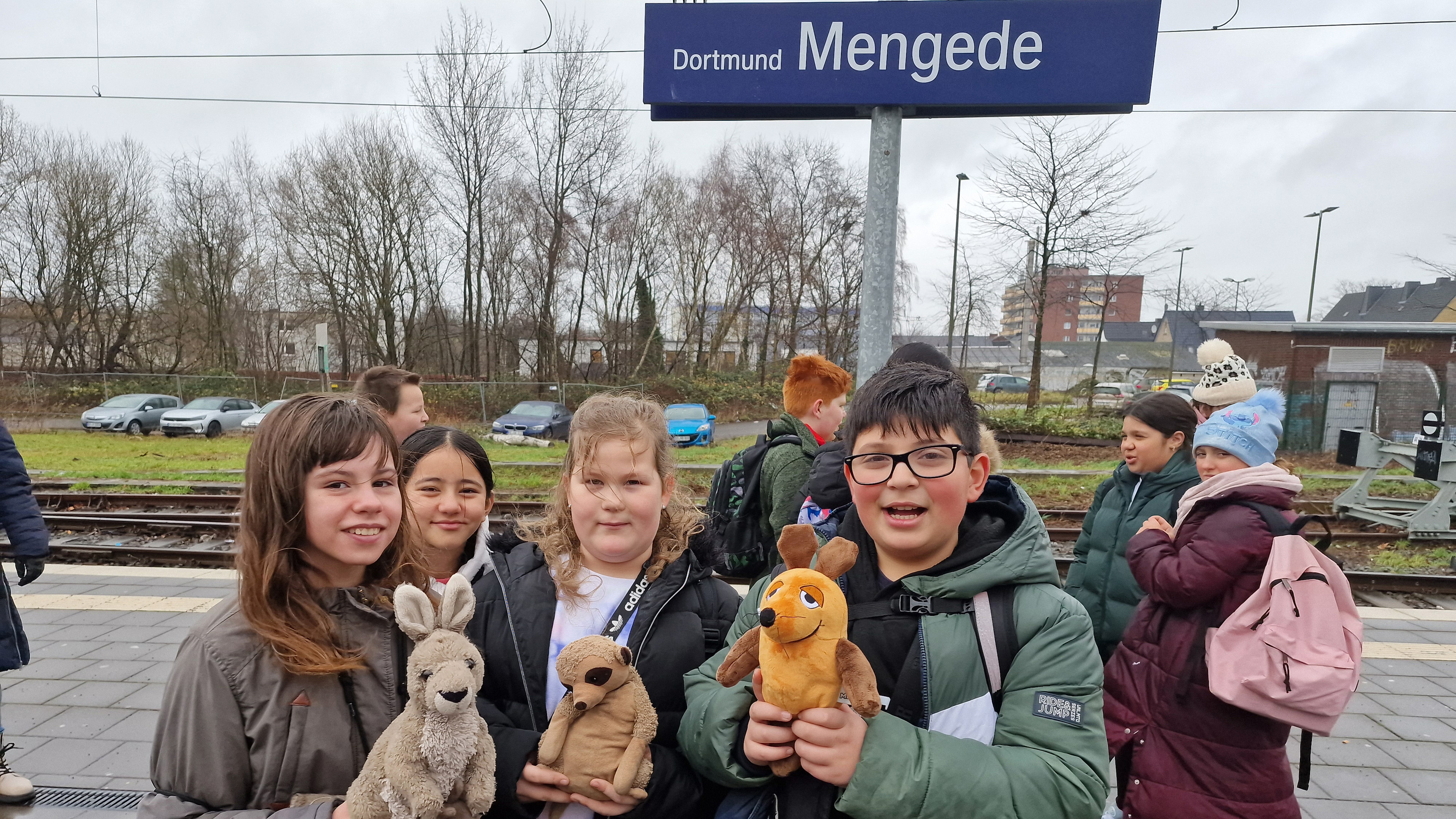 MausKlasse der Wilhelm-Rein-Schule auf Entdeckertour im Deutschen Fußballmuseum in Dortmund