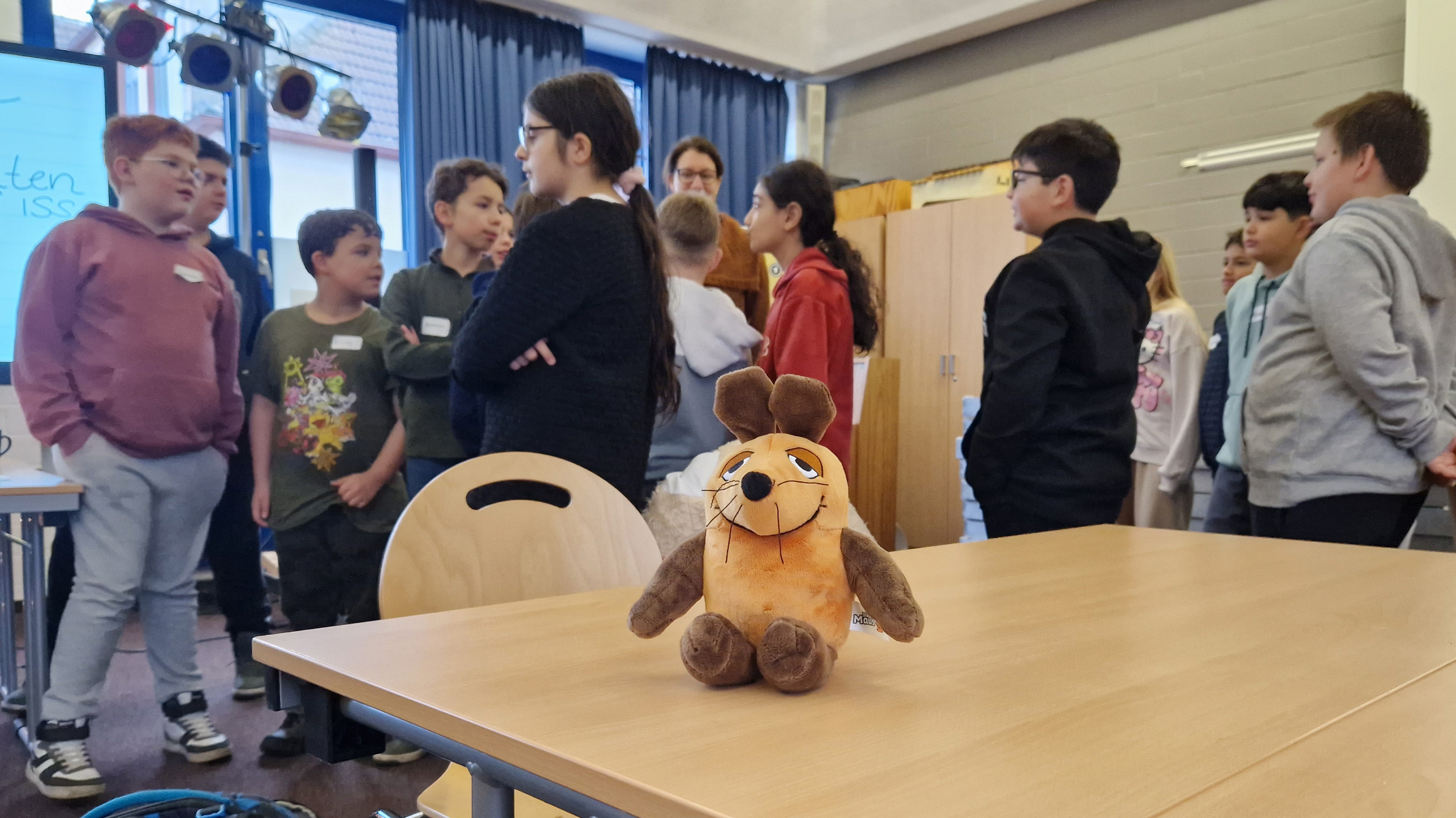 MausKlasse der Wilhelm-Rein-Schule bei der Nachrichtenwerkstatt