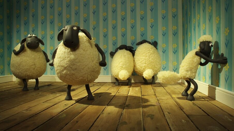 Die Schafe beim Tapezieren